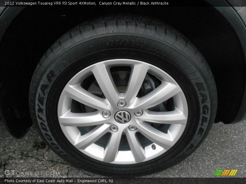 Canyon Gray Metallic / Black Anthracite 2012 Volkswagen Touareg VR6 FSI Sport 4XMotion