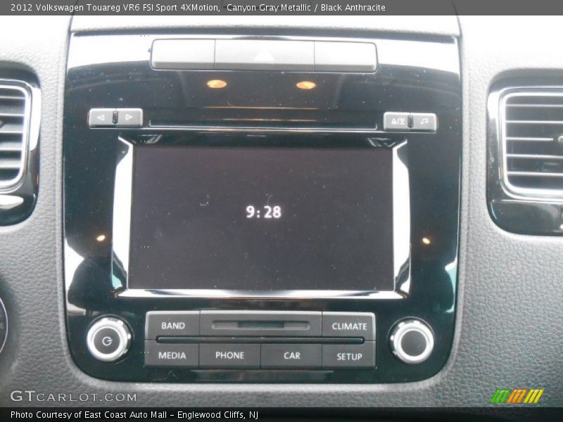 Canyon Gray Metallic / Black Anthracite 2012 Volkswagen Touareg VR6 FSI Sport 4XMotion