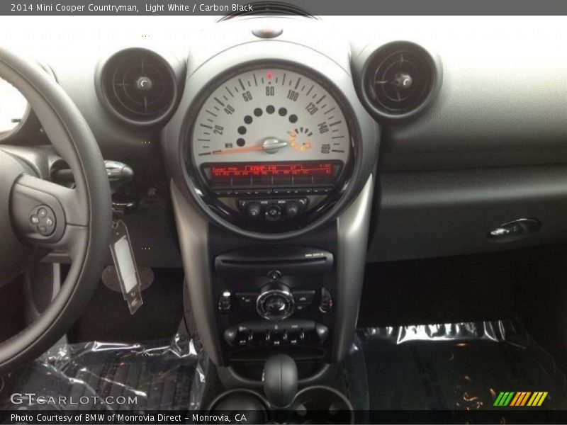 Light White / Carbon Black 2014 Mini Cooper Countryman