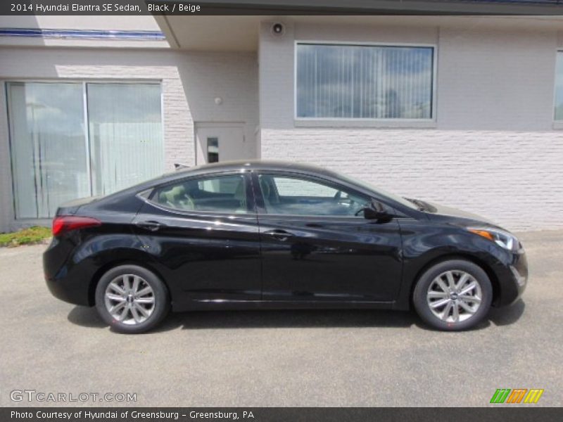 Black / Beige 2014 Hyundai Elantra SE Sedan
