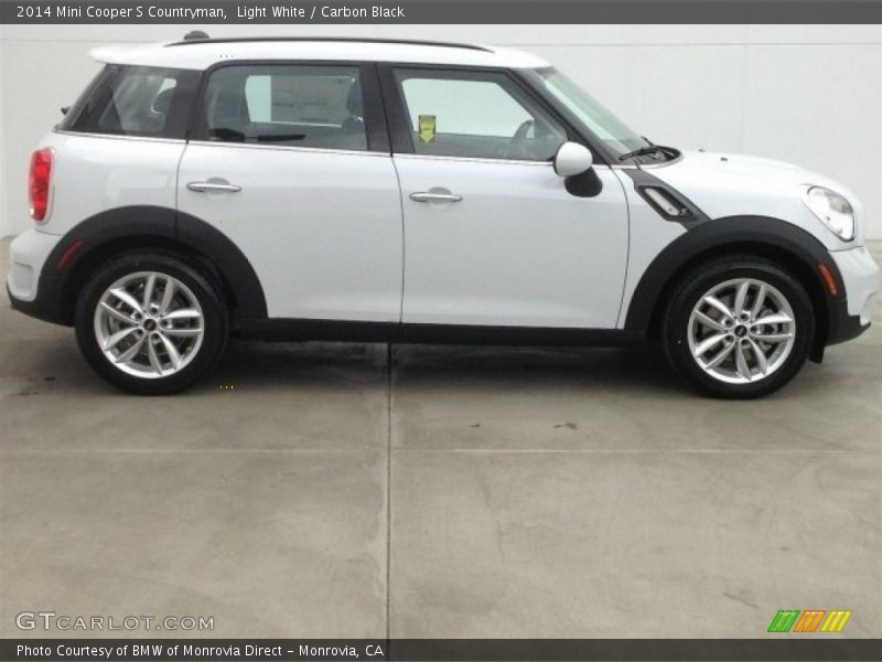 Light White / Carbon Black 2014 Mini Cooper S Countryman