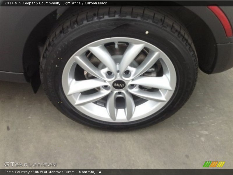 Light White / Carbon Black 2014 Mini Cooper S Countryman