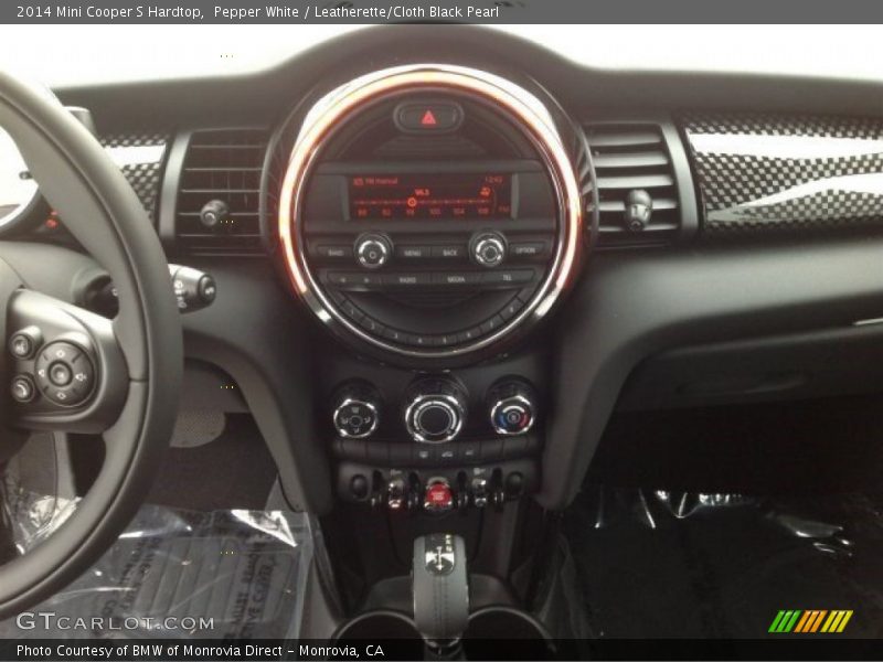 Pepper White / Leatherette/Cloth Black Pearl 2014 Mini Cooper S Hardtop