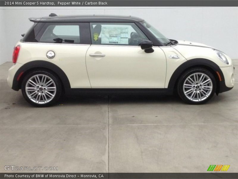 Pepper White / Carbon Black 2014 Mini Cooper S Hardtop