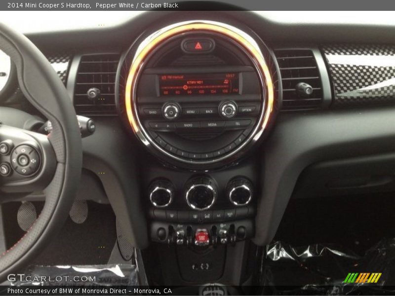 Pepper White / Carbon Black 2014 Mini Cooper S Hardtop