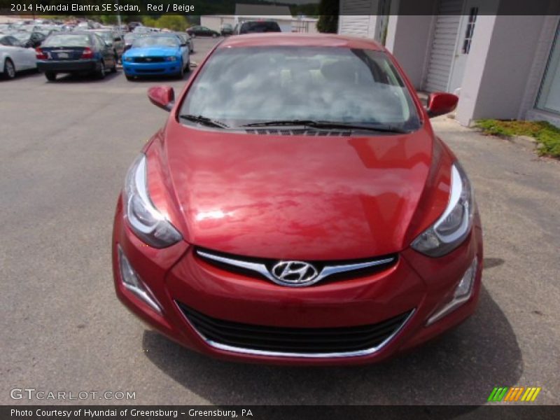 Red / Beige 2014 Hyundai Elantra SE Sedan