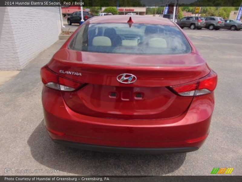 Red / Beige 2014 Hyundai Elantra SE Sedan