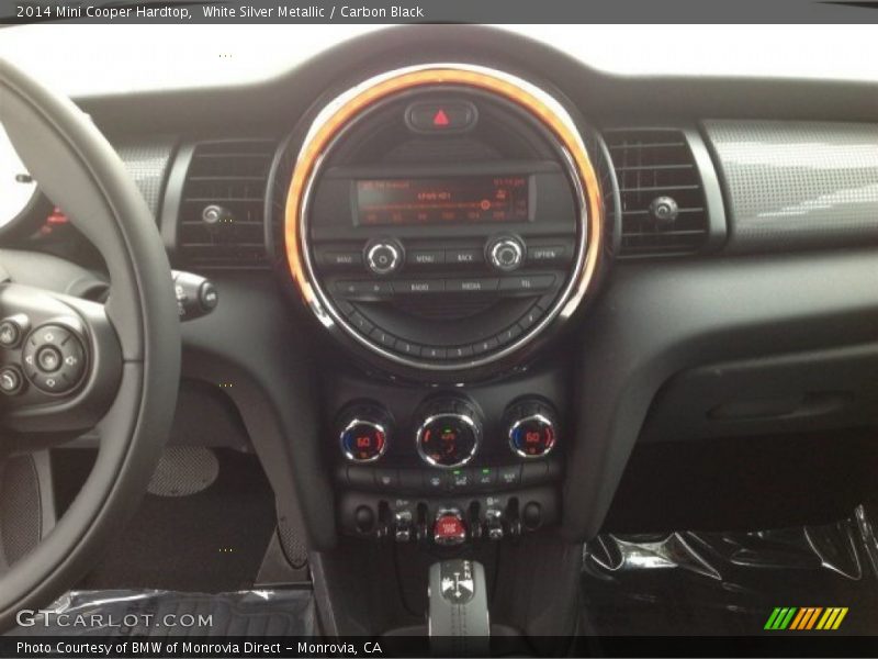 White Silver Metallic / Carbon Black 2014 Mini Cooper Hardtop
