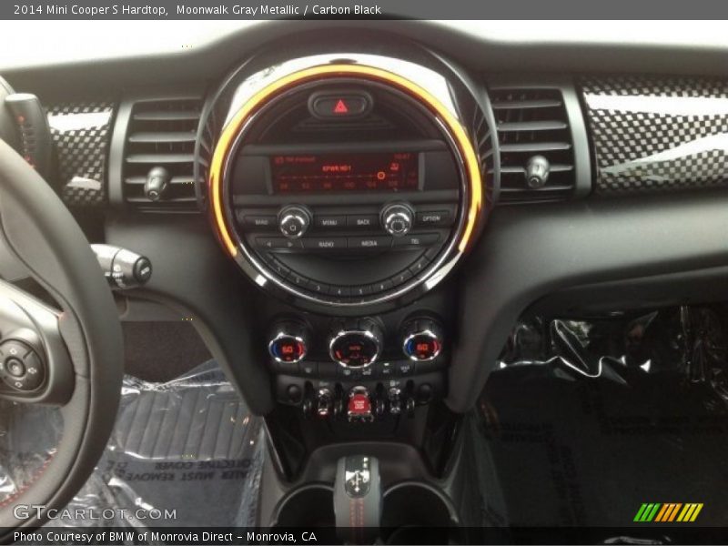 Moonwalk Gray Metallic / Carbon Black 2014 Mini Cooper S Hardtop