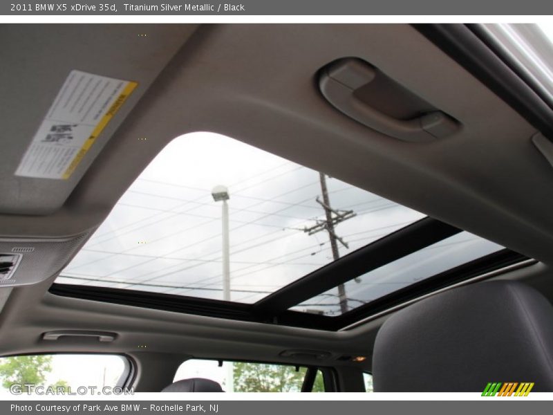 Titanium Silver Metallic / Black 2011 BMW X5 xDrive 35d