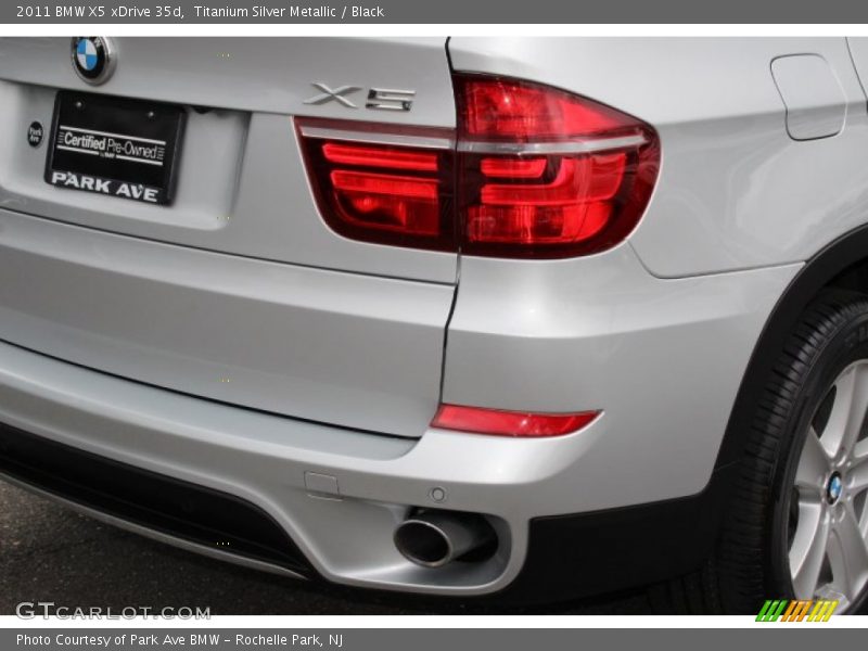 Titanium Silver Metallic / Black 2011 BMW X5 xDrive 35d