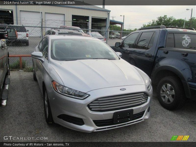 Ingot Silver / Charcoal Black 2014 Ford Fusion SE