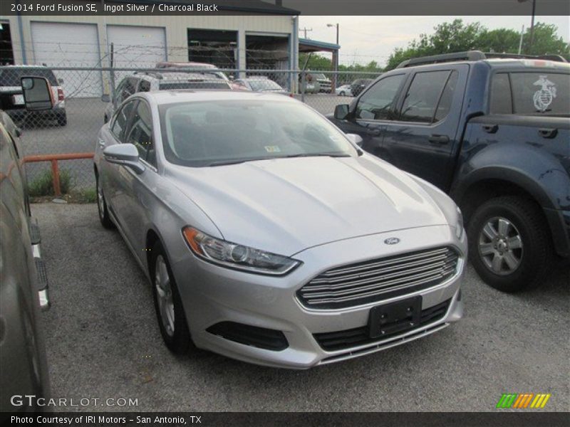 Ingot Silver / Charcoal Black 2014 Ford Fusion SE