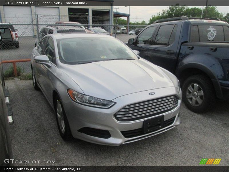 Ingot Silver / Charcoal Black 2014 Ford Fusion SE