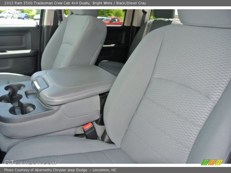 Bright White / Black/Diesel Gray 2013 Ram 3500 Tradesman Crew Cab 4x4 Dually