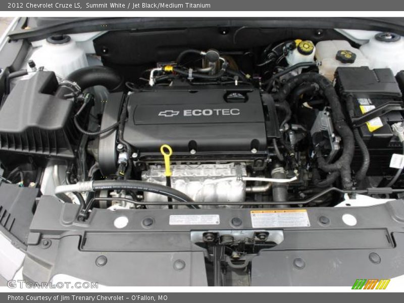 Summit White / Jet Black/Medium Titanium 2012 Chevrolet Cruze LS