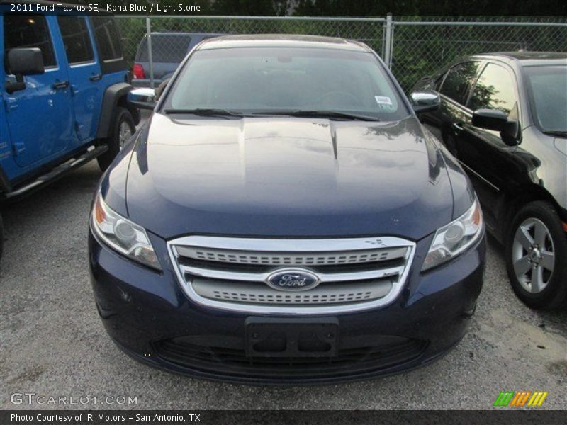 Kona Blue / Light Stone 2011 Ford Taurus SE
