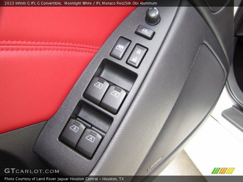 Controls of 2013 G IPL G Convertible