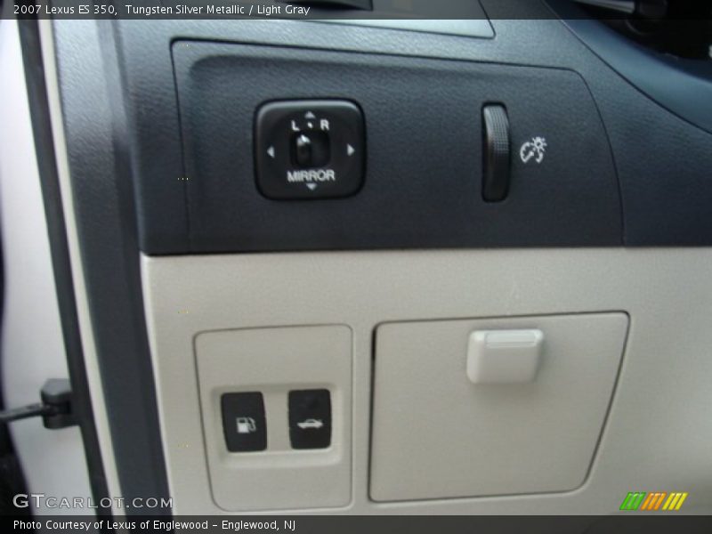 Tungsten Silver Metallic / Light Gray 2007 Lexus ES 350
