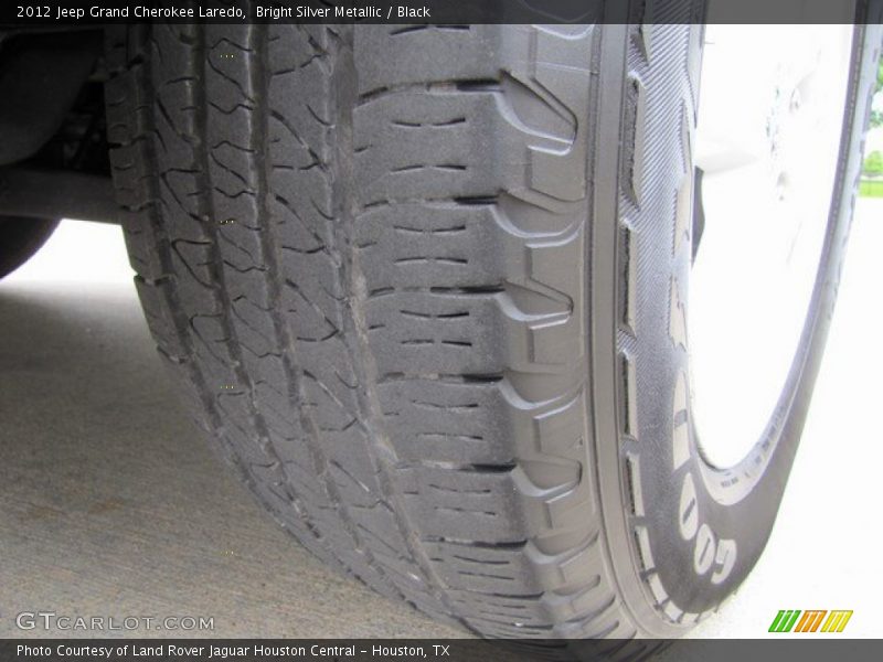 Bright Silver Metallic / Black 2012 Jeep Grand Cherokee Laredo