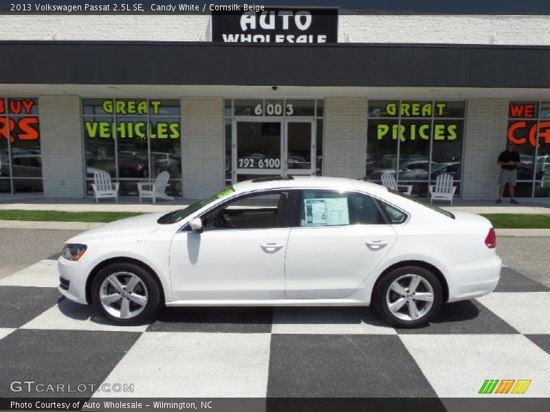 Candy White / Cornsilk Beige 2013 Volkswagen Passat 2.5L SE