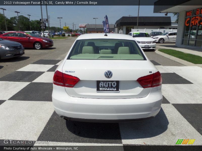 Candy White / Cornsilk Beige 2013 Volkswagen Passat 2.5L SE