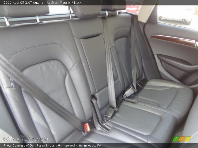 Ice Silver Metallic / Black 2011 Audi Q5 2.0T quattro