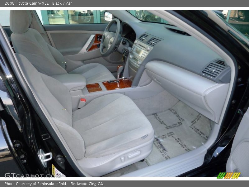 Black / Ash 2008 Toyota Camry XLE