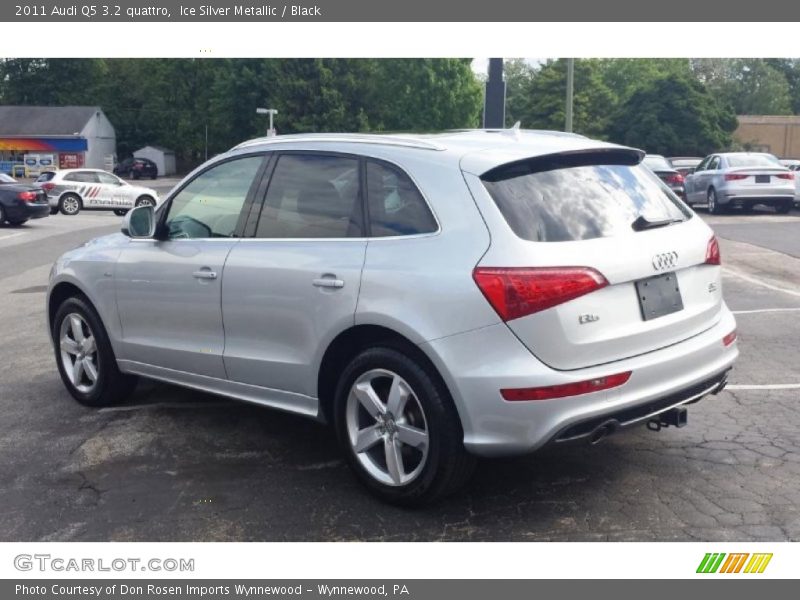 Ice Silver Metallic / Black 2011 Audi Q5 3.2 quattro