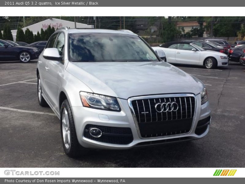 Ice Silver Metallic / Black 2011 Audi Q5 3.2 quattro