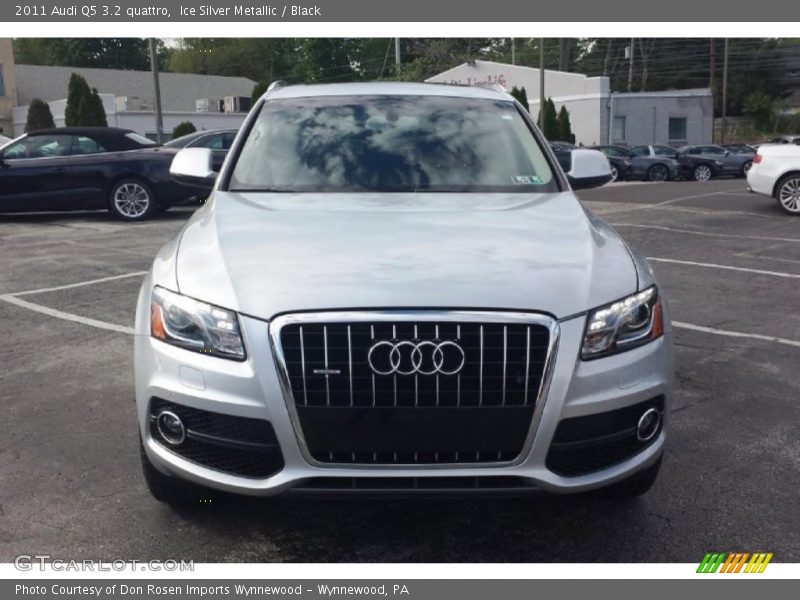 Ice Silver Metallic / Black 2011 Audi Q5 3.2 quattro