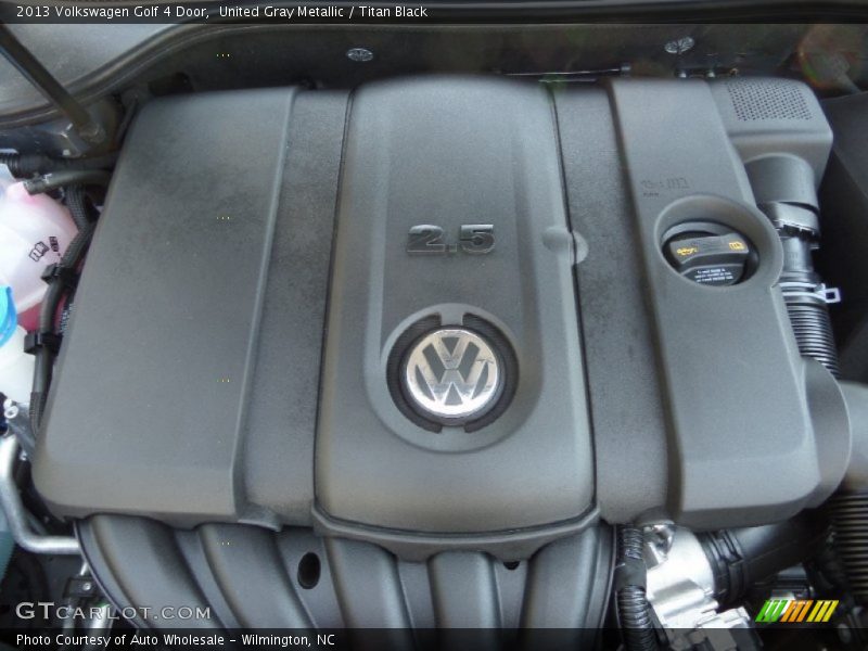 United Gray Metallic / Titan Black 2013 Volkswagen Golf 4 Door