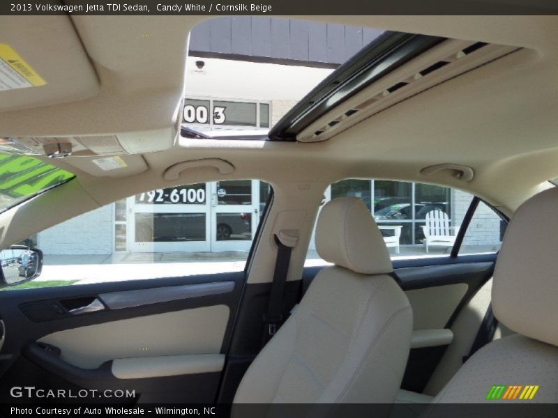 Candy White / Cornsilk Beige 2013 Volkswagen Jetta TDI Sedan