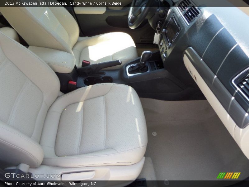 Candy White / Cornsilk Beige 2013 Volkswagen Jetta TDI Sedan