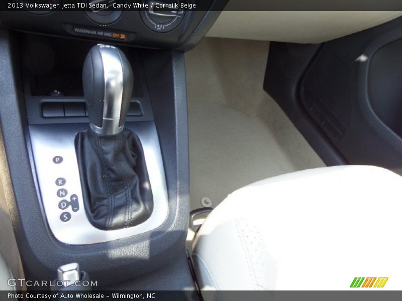 Candy White / Cornsilk Beige 2013 Volkswagen Jetta TDI Sedan