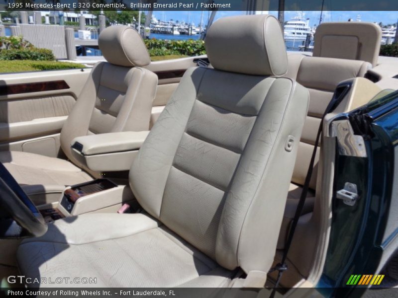 Brilliant Emerald Pearl / Parchment 1995 Mercedes-Benz E 320 Convertible