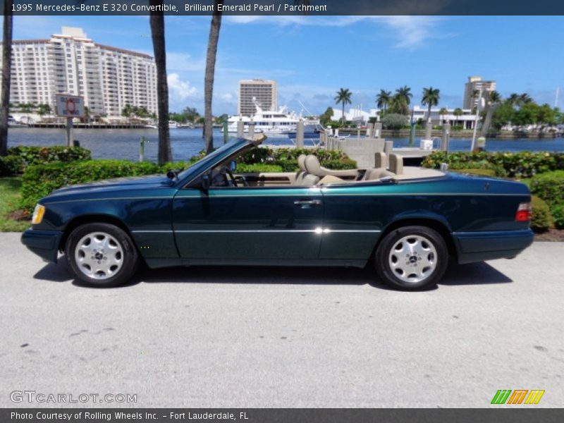 Brilliant Emerald Pearl / Parchment 1995 Mercedes-Benz E 320 Convertible