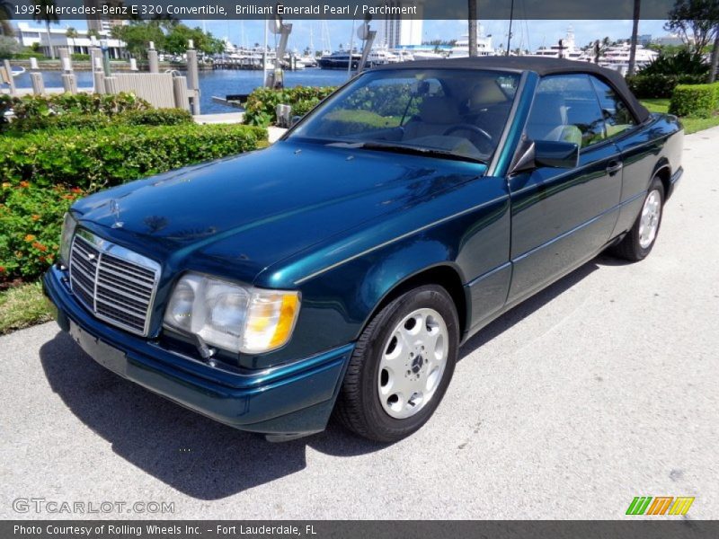 Brilliant Emerald Pearl / Parchment 1995 Mercedes-Benz E 320 Convertible