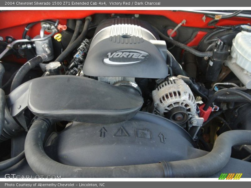 Victory Red / Dark Charcoal 2004 Chevrolet Silverado 1500 Z71 Extended Cab 4x4