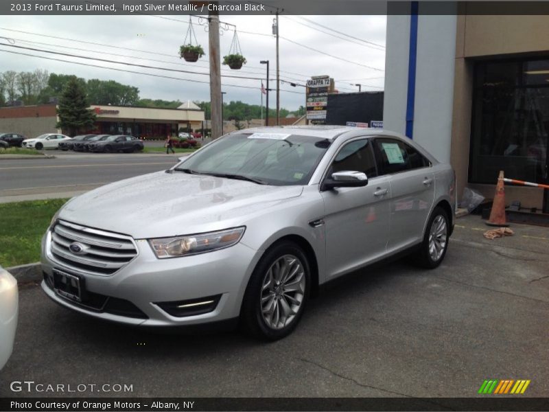 Ingot Silver Metallic / Charcoal Black 2013 Ford Taurus Limited