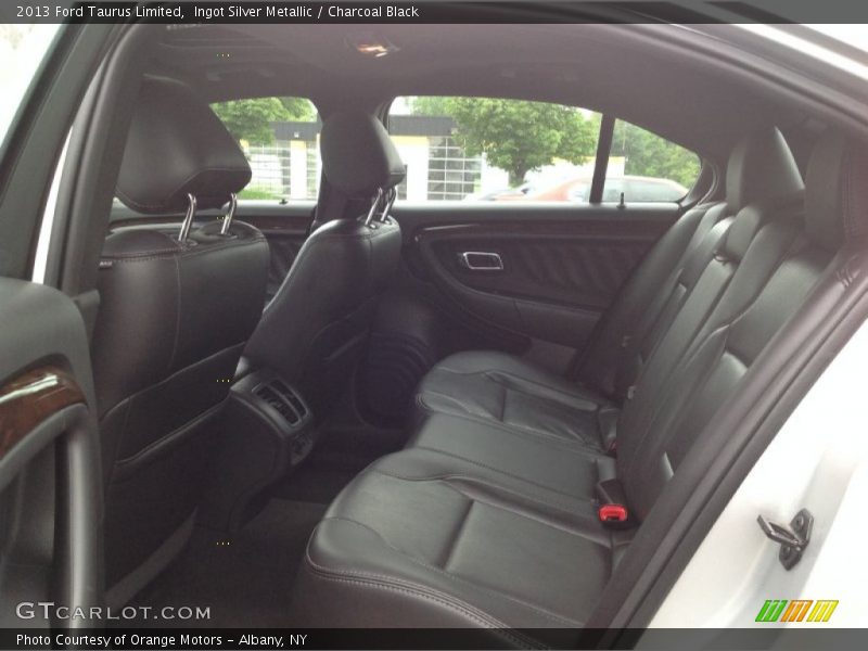 Ingot Silver Metallic / Charcoal Black 2013 Ford Taurus Limited