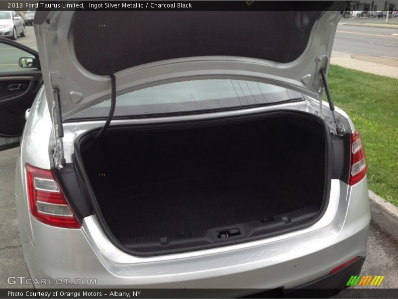 Ingot Silver Metallic / Charcoal Black 2013 Ford Taurus Limited