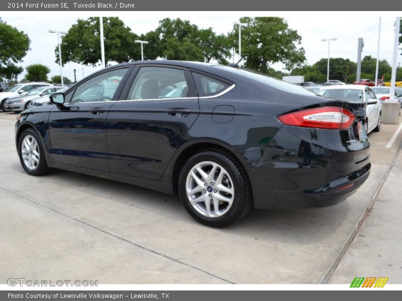 Tuxedo Black / Dune 2014 Ford Fusion SE