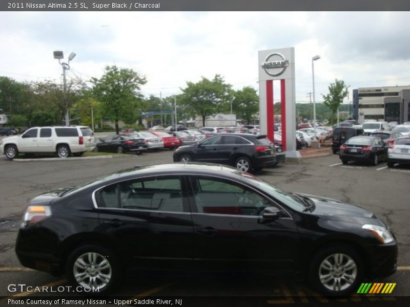 Super Black / Charcoal 2011 Nissan Altima 2.5 SL