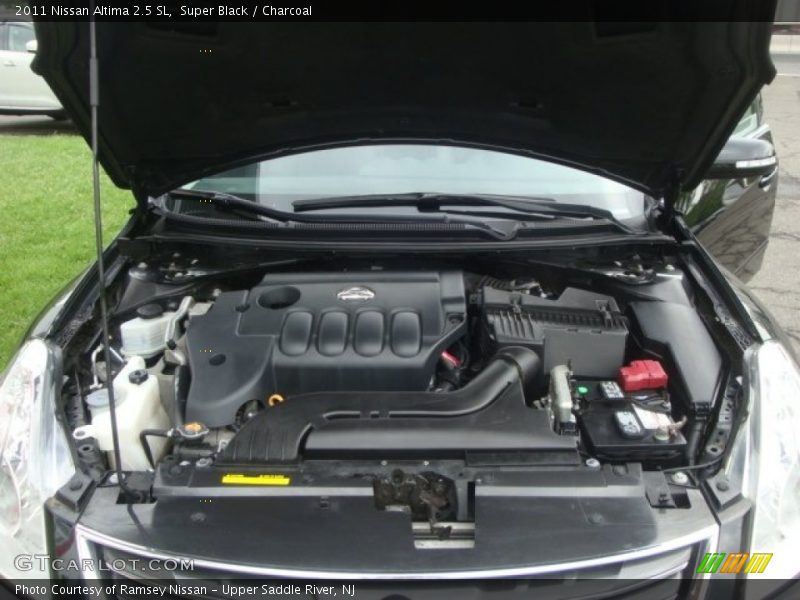 Super Black / Charcoal 2011 Nissan Altima 2.5 SL