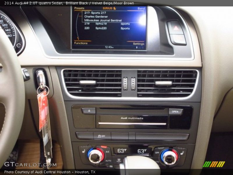 Brilliant Black / Velvet Beige/Moor Brown 2014 Audi A4 2.0T quattro Sedan