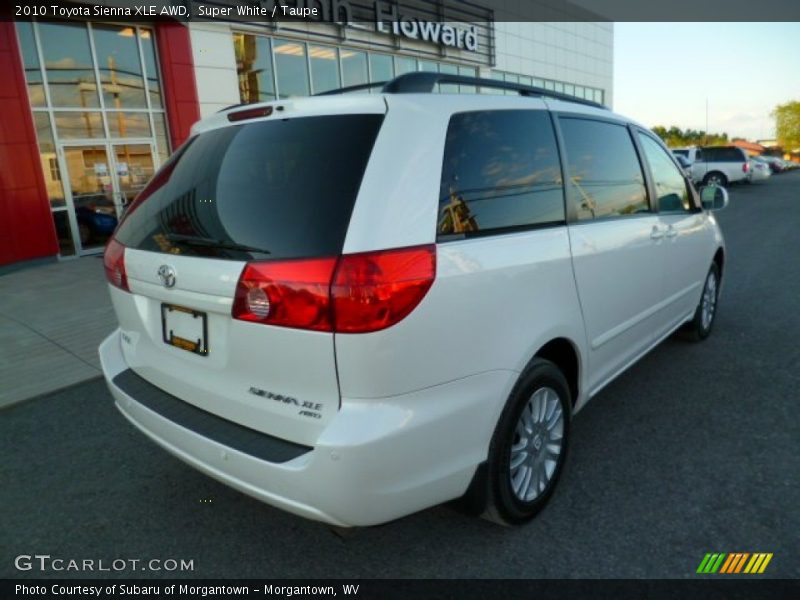 Super White / Taupe 2010 Toyota Sienna XLE AWD