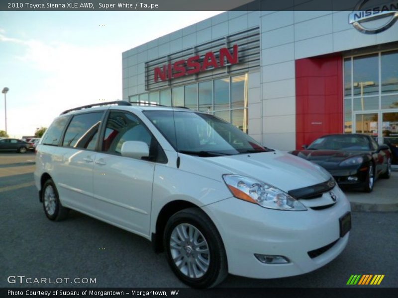 Super White / Taupe 2010 Toyota Sienna XLE AWD