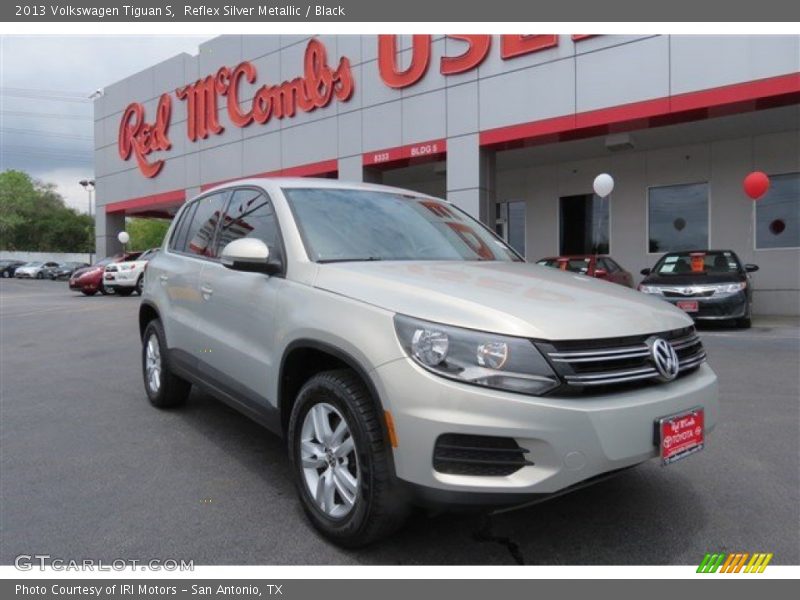Reflex Silver Metallic / Black 2013 Volkswagen Tiguan S