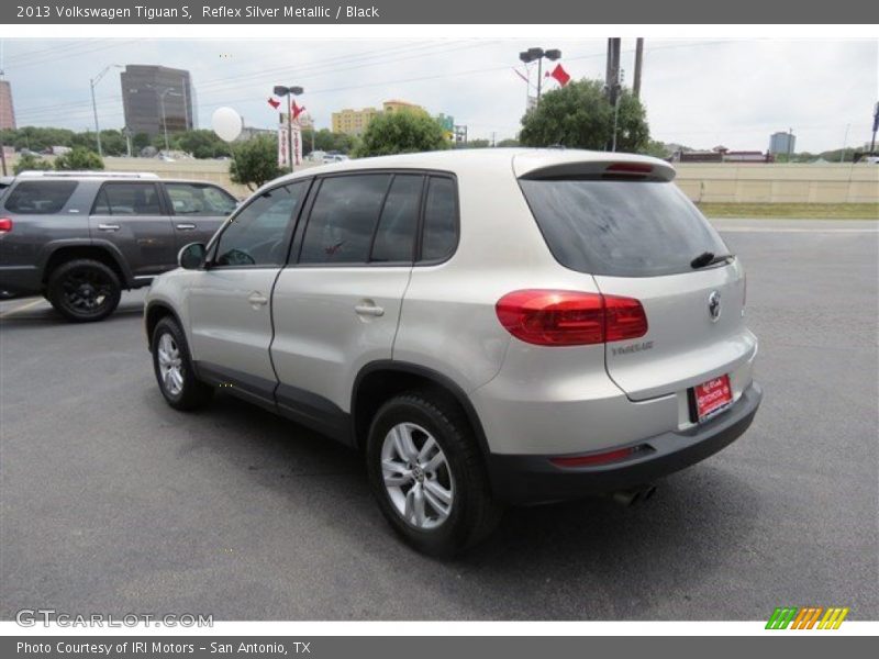 Reflex Silver Metallic / Black 2013 Volkswagen Tiguan S